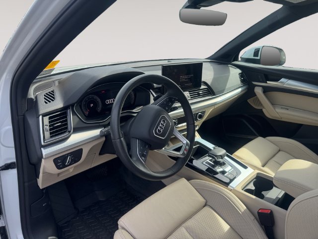 Used 2024 Audi Q5 2.0T Premium Plus AWD/4WD image 10