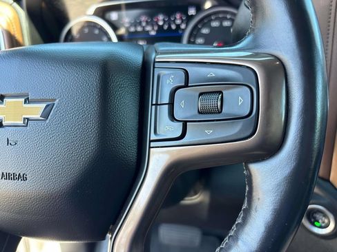 Used 2022 Chevrolet Silverado 2500 High Country w/ Z71 Off-Road Package AWD/4WD image 23