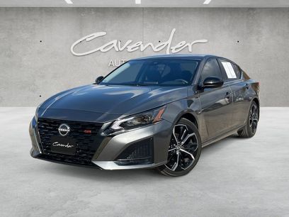 Used 2023 Nissan Altima 2.5 SR