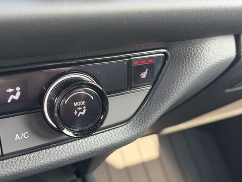 Certified 2026 Honda HR-V Sport image 33