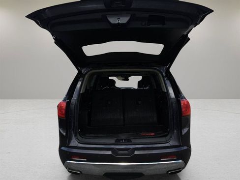 Used 2017 GMC Acadia Denali w/ Technology Package AWD/4WD image 26