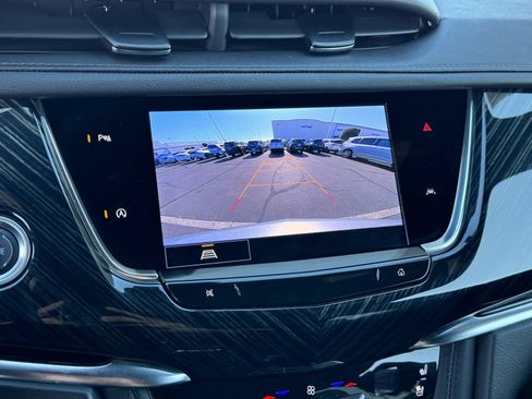 Used 2025 Cadillac XT6 Premium Luxury image 28