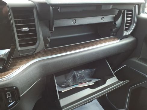 Certified 2026 Chevrolet Silverado 1500 LT image 25