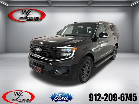New 2026 Ford Expedition Platinum w/ Stealth Appearance Package AWD/4WD image 1