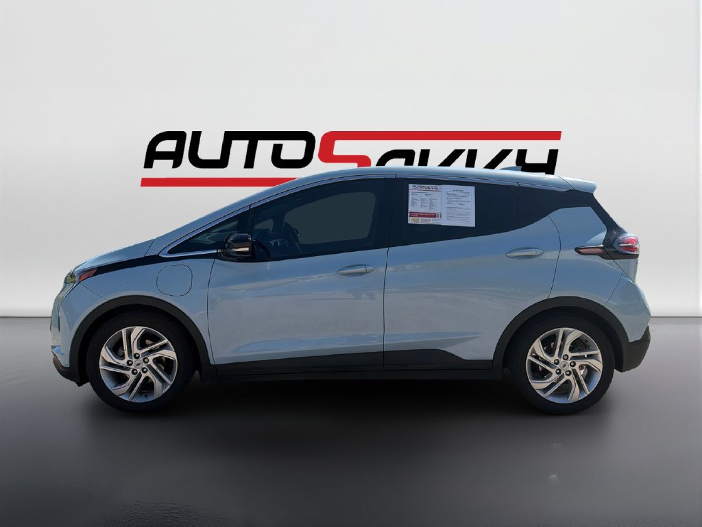 Used 2022 Chevrolet Bolt LT FWD image 8