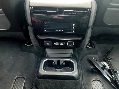 New 2026 Jeep Grand Wagoneer L Limited image 30