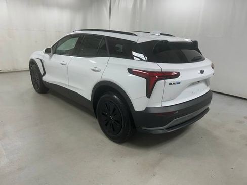 Used 2026 Chevrolet Blazer EV LT AWD/4WD image 7
