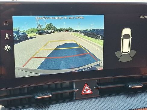Used 2025 Kia Sportage SX FWD image 14