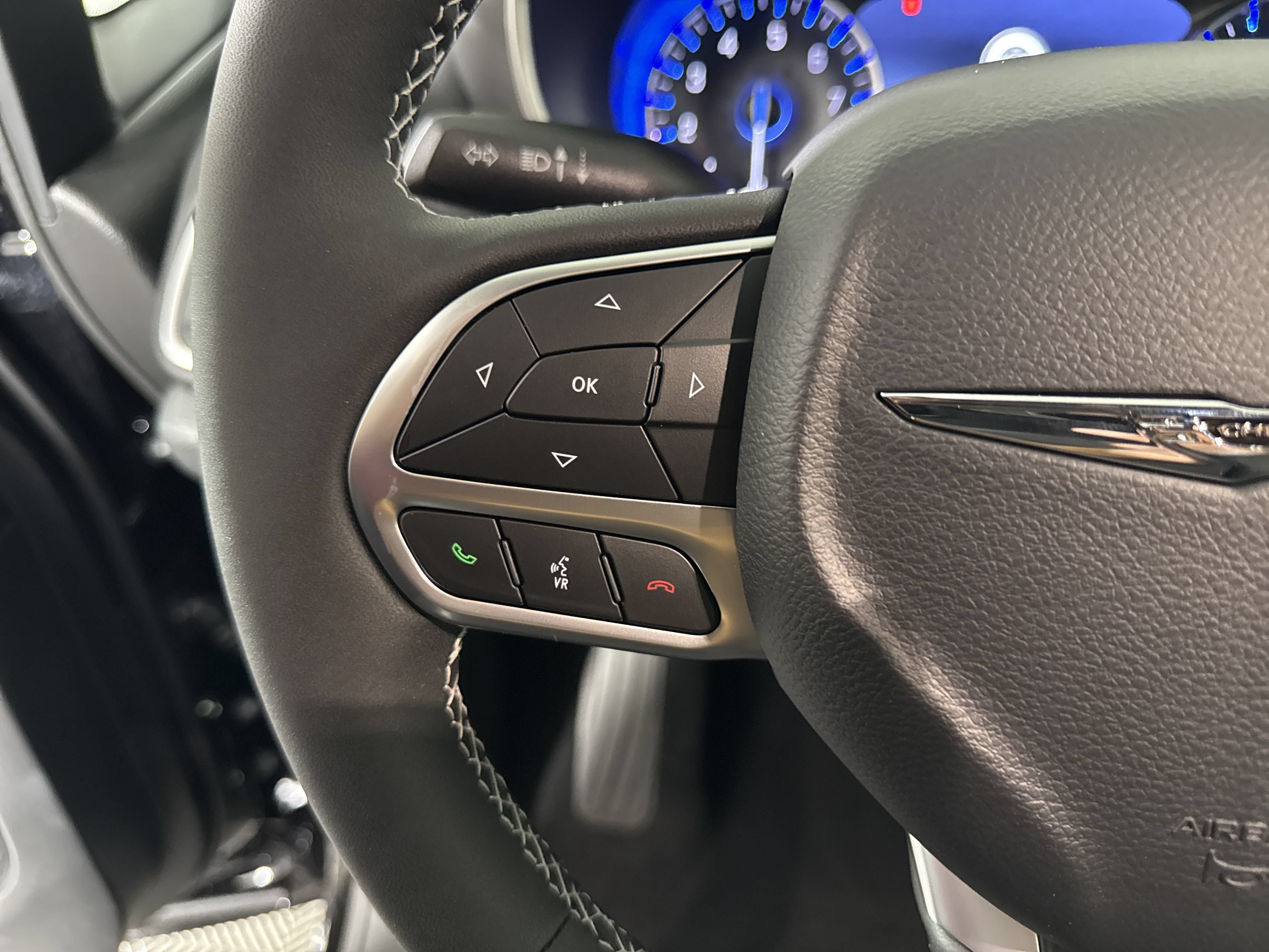 New 2026 Chrysler Voyager LX FWD image 17