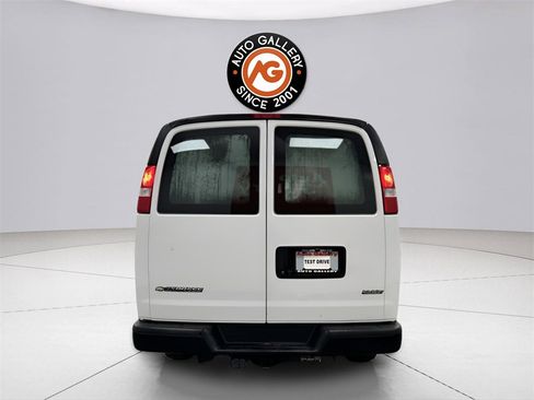 Used 2020 Chevrolet Express 2500 w/ Driver Convenience Package image 6