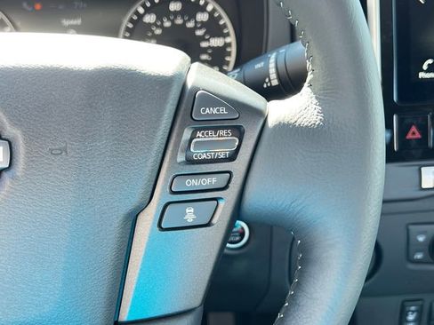 New 2025 Nissan Frontier SV w/ SV Convenience Package image 16