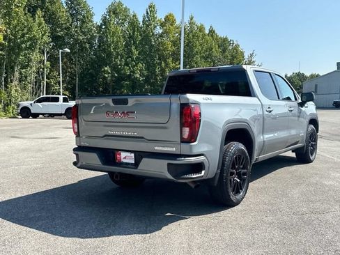 Used 2024 GMC Sierra 1500 Elevation AWD/4WD image 4