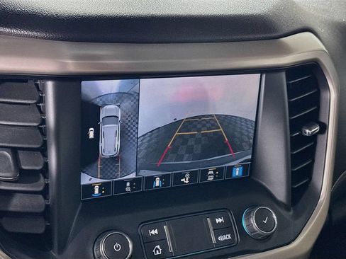 Used 2021 GMC Acadia Denali w/ Denali Ultimate Package AWD/4WD image 16