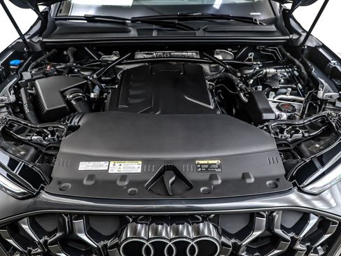 New 2025 Audi Q5 Premium Plus image 11