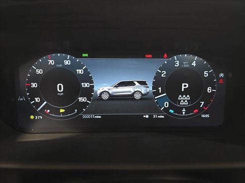 New 2026 Land Rover Discovery Limited Edition AWD/4WD image 21