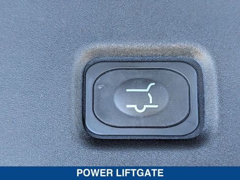 New 2026 Ford Expedition Active RWD image 17