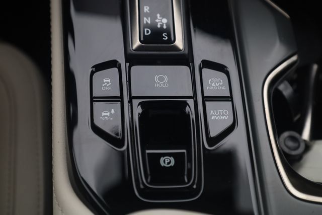 Used 2025 Lexus NX 450h+ AWD w/ Towing Package (2000 Lbs) image 21