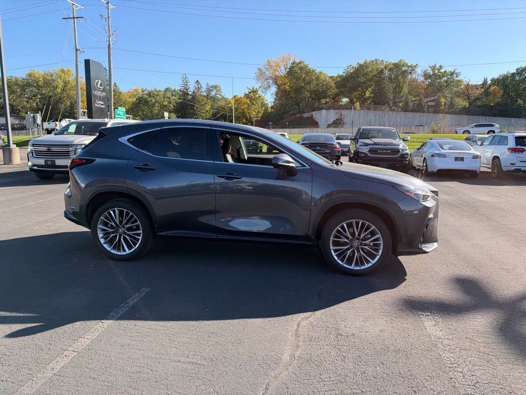 Used 2026 Lexus NX 350h AWD w/ Accessory Package (2T) image 25