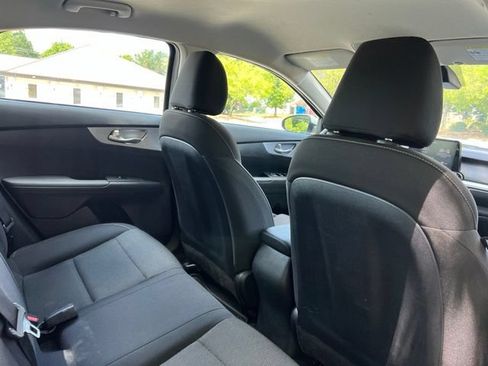 Used 2024 Kia Forte LXS FWD image 18