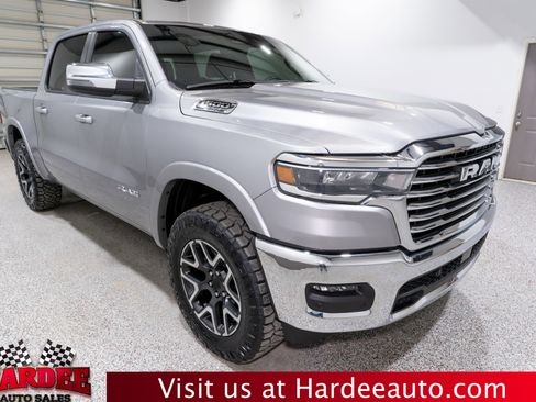Used 2025 RAM 1500 Laramie image 6