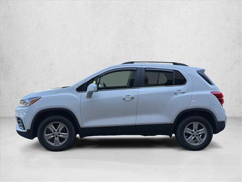 Used 2020 Chevrolet Trax LT AWD/4WD image 6
