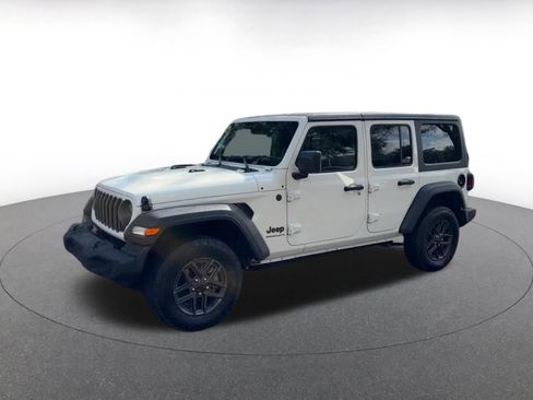 Used 2025 Jeep Wrangler Sport S image 8