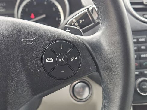 Used 2012 Mercedes-Benz GL 450 GL450 4MATIC image 23