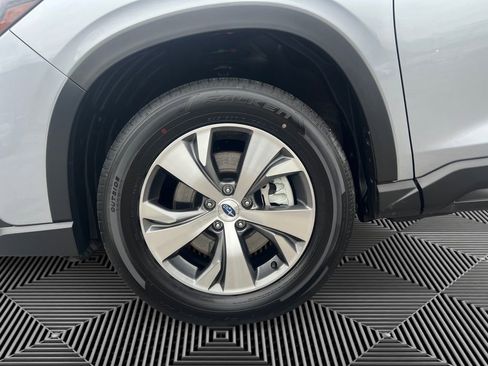 Certified 2025 Subaru Ascent Premium image 9