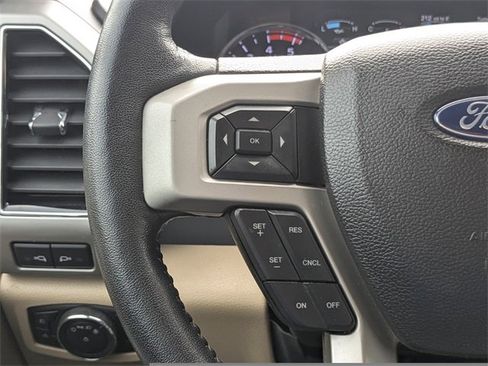 Used 2018 Ford F250 Lariat w/ Lariat Ultimate Package image 28