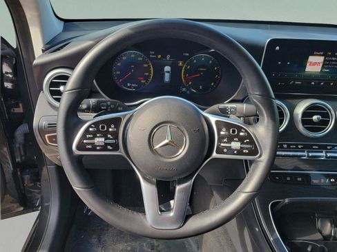 Certified 2022 Mercedes-Benz GLC 300 image 28