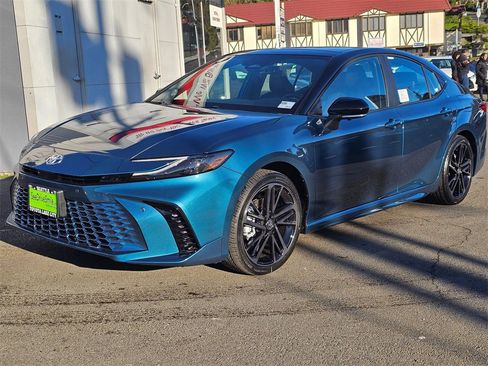 New 2026 Toyota Camry XSE image 3