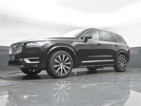 Used 2023 Volvo XC90 B6 Plus w/ Protection Package Premier image 38