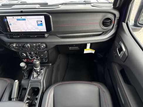 New 2026 Jeep Wrangler Unlimited Rubicon image 16