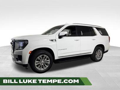 Used 2024 GMC Yukon SLT w/ SLT Luxury Package