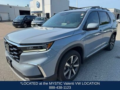 Used 2025 Honda Pilot Touring
