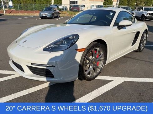 Used 2024 Porsche 718 Cayman S RWD image 3