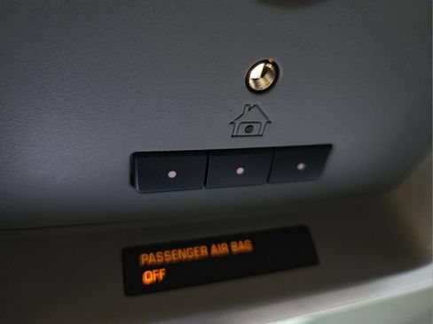 Used 2020 GMC Yukon SLE w/ HD Trailering Package AWD/4WD image 21