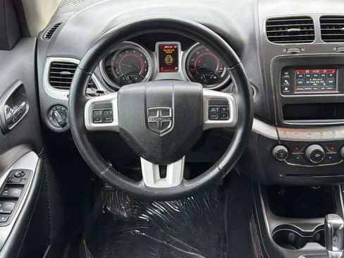 Used 2019 Dodge Journey SE w/ Premium Group FWD image 13