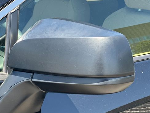 Used 2022 Toyota RAV4 LE AWD/4WD image 52