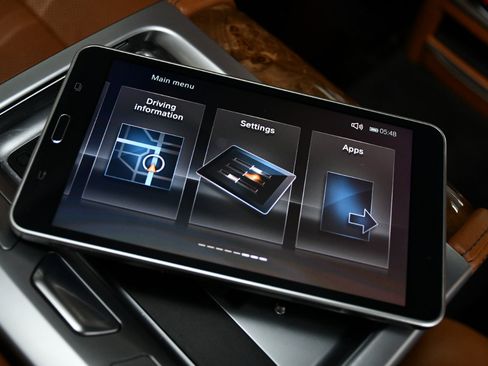 Used 2018 BMW ALPINA B7 xDrive image 45