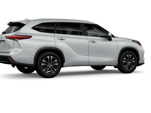 New 2026 Toyota Highlander XLE AWD/4WD image 11