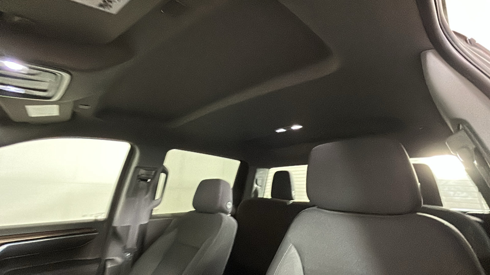 Used 2023 Chevrolet Silverado 1500 LT AWD/4WD image 15