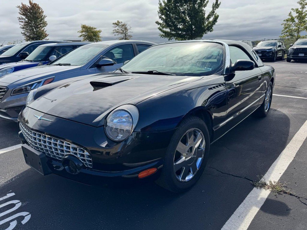 Used 2002 Ford Thunderbird RWD image 3