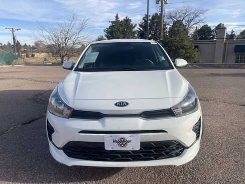 Used 2021 Kia Rio LX image 2