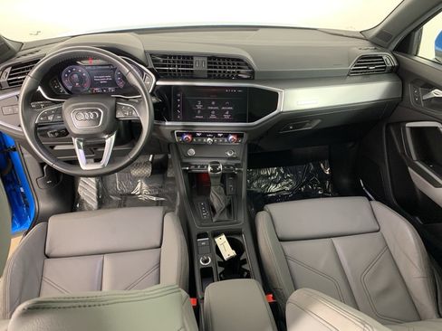 Used 2020 Audi Q3 2.0T Prestige w/ Prestige Package image 9