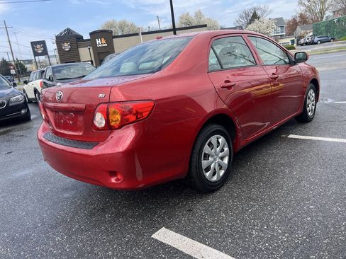 Used 2010 Toyota Corolla LE image 4