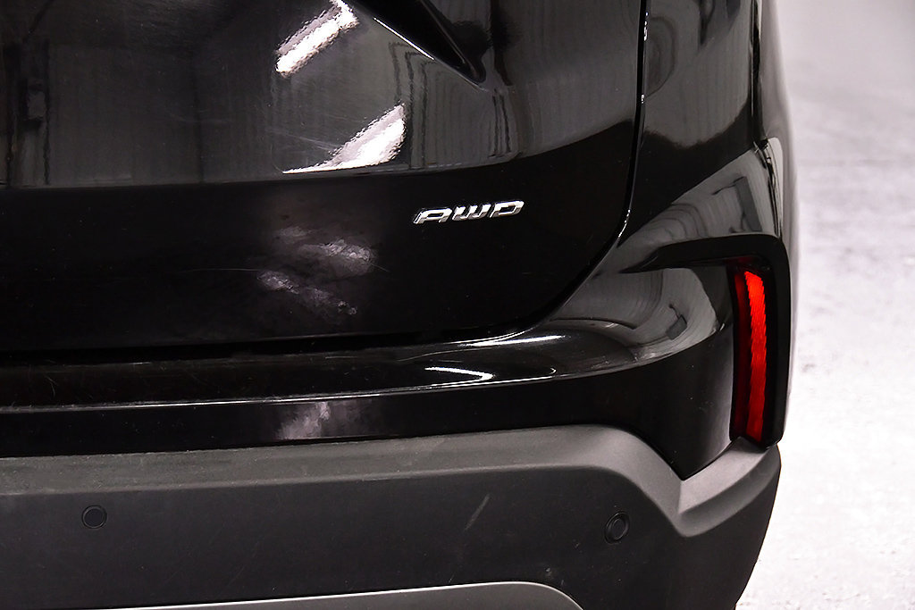 Used 2024 Ford Edge Titanium AWD/4WD image 11