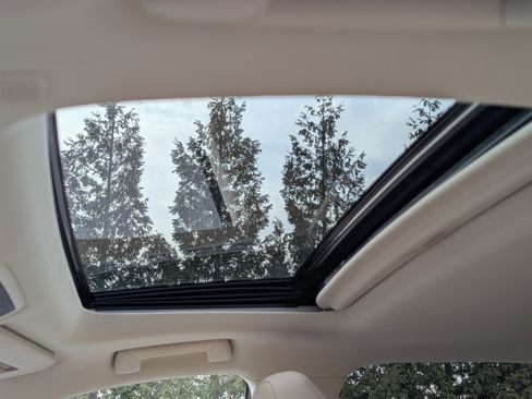 Certified 2022 Lexus RX 350 AWD w/ Premium Package image 19