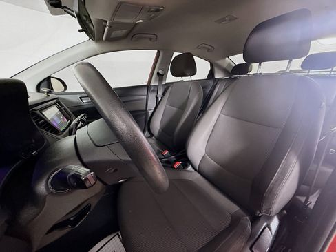 Used 2020 Hyundai Accent SE FWD image 24