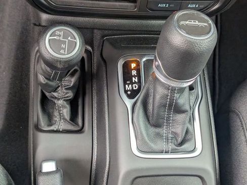 New 2026 Jeep Gladiator Sport AWD/4WD image 19